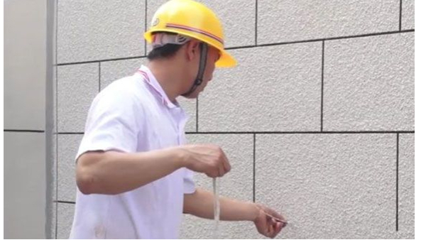 外墻真石漆膩?zhàn)雍推胀ㄍ鈮δ佔(zhàn)又饕膮^(qū)別在哪里？